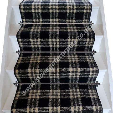 Plaid Broadloom Carpet 